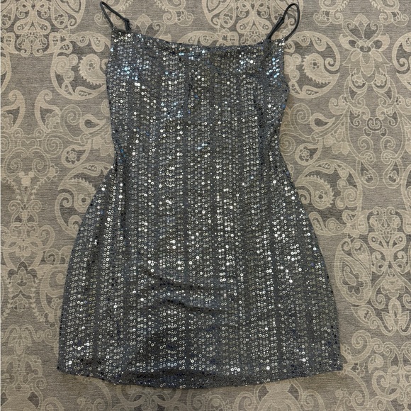 Urban Outfitters party sequence dress, size Large - Picture 1 of 4